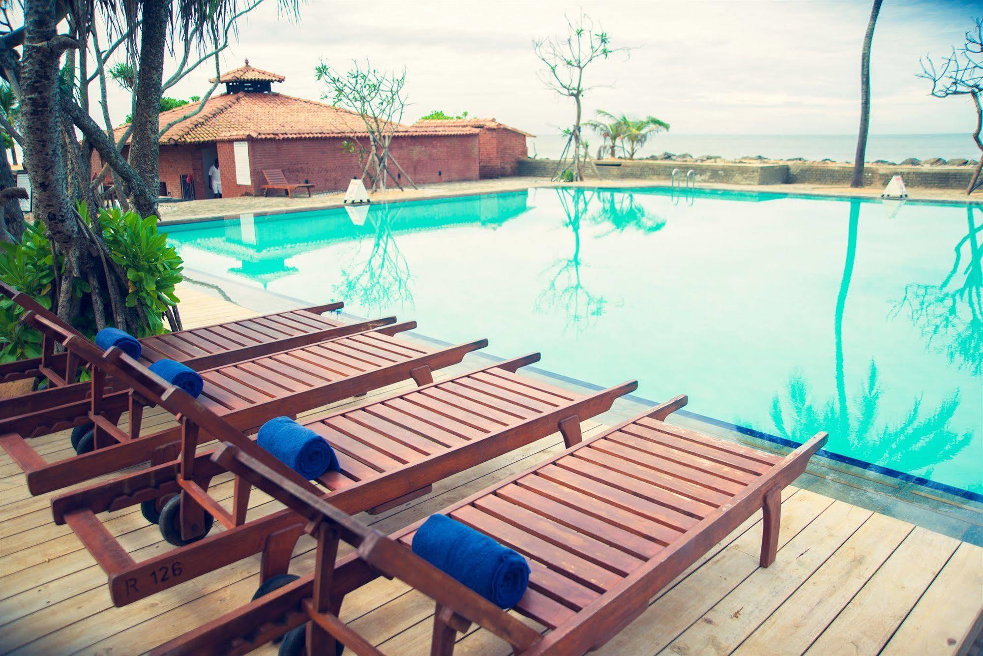 Ranweli Holiday Village Wayikkal Exterior photo